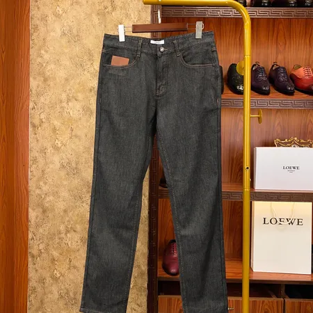 ロエベ ジーンズ
