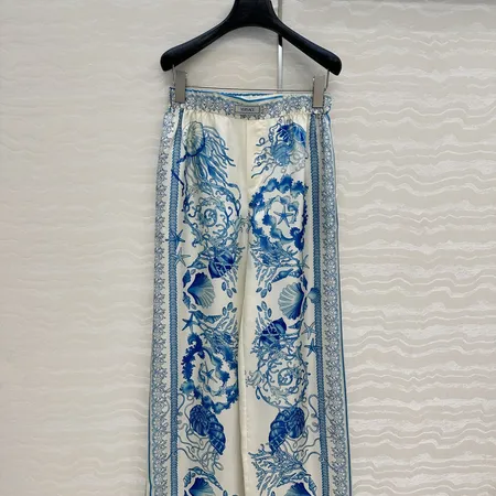 ヴェルサーチ カジュアルパンツ