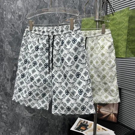 ルイヴィトン ショートパンツ