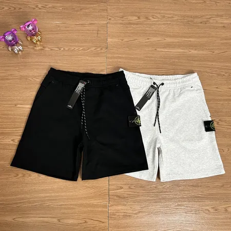 ストーンアイランド ショートパンツ