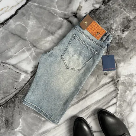 ルイヴィトン ショートパンツ