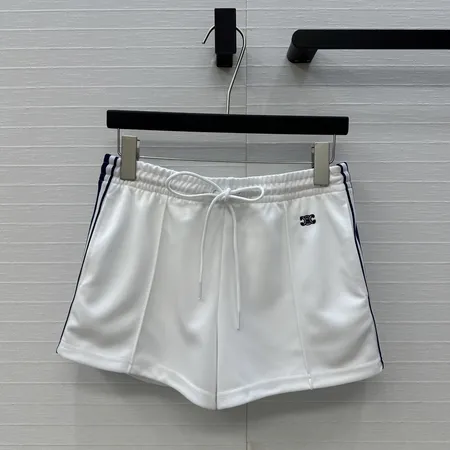 セリーヌ ショートパンツ