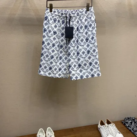 ルイヴィトン ショートパンツ