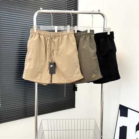 ナイキ ショートパンツ