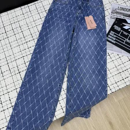 ミュウミュウ ジーンズ