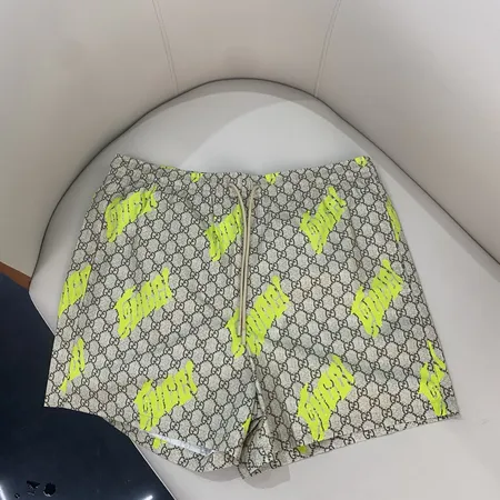 ルイヴィトン ショートパンツ