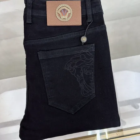 ヴェルサーチ ジーンズ