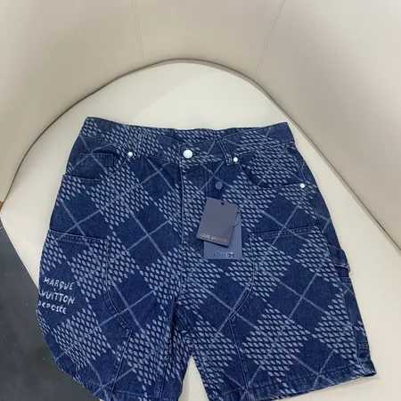 ルイヴィトン ショートパンツ