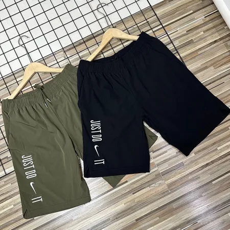 ナイキ ショートパンツ