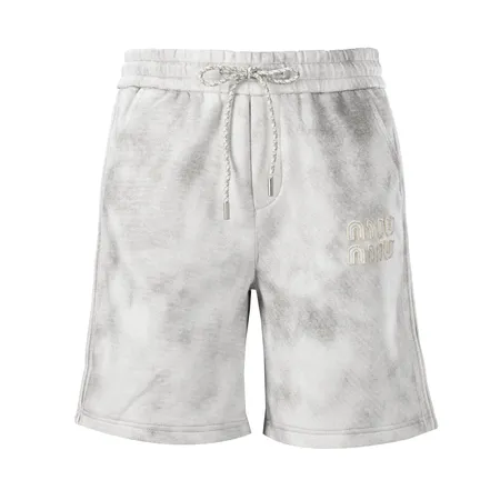 ミュウミュウ ショートパンツ