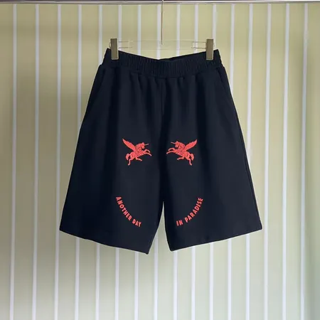 バレンシアガ ショートパンツ