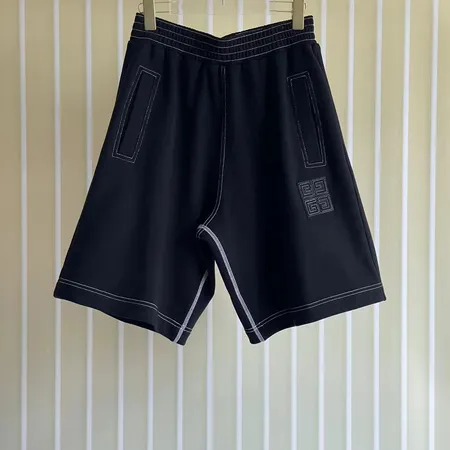 バレンシアガ ショートパンツ