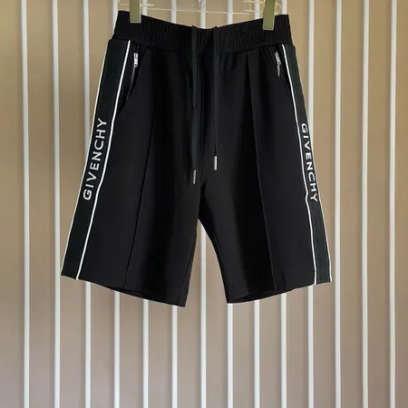 バレンシアガ ショートパンツ