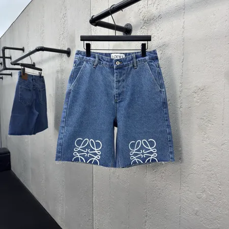 ロエベ ショートパンツ