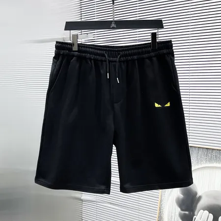 フェンディ ショートパンツ