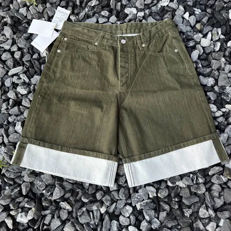 ボッテガ ヴェネタ ショートパンツ