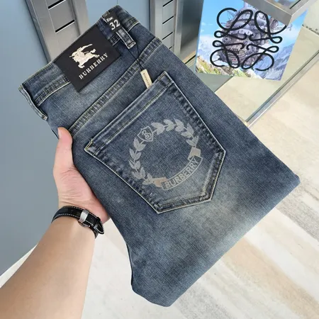 バーバリー ス ジーンズ