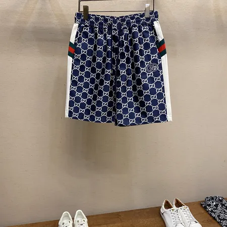 グッチ ショートパンツ