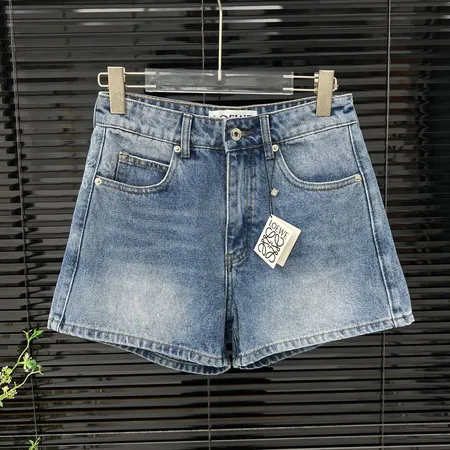 ロエベ ショートパンツ