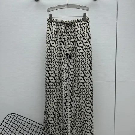 ヴァレンティノ カジュアルパンツ