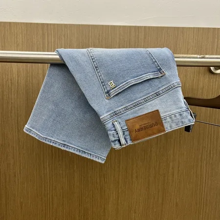 プラダ ショートパンツ