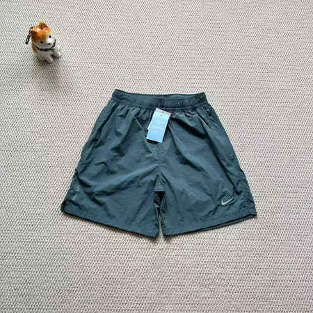 ナイキ ショートパンツ