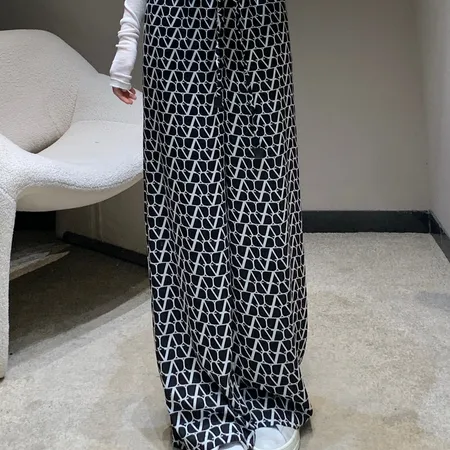 ヴァレンティノ カジュアルパンツ