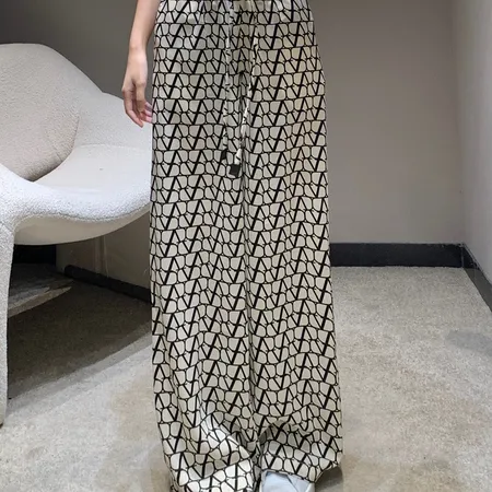 ヴァレンティノ カジュアルパンツ