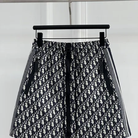 ディオール ショートパンツ