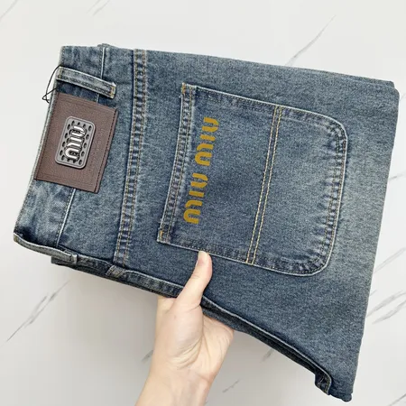 ミュウミュウ ジーンズ