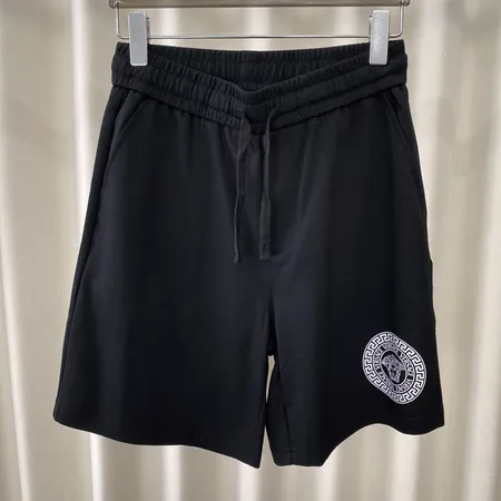 ヴェルサーチ ショートパンツ