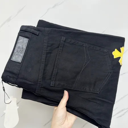 クロムハーツ ジーンズ