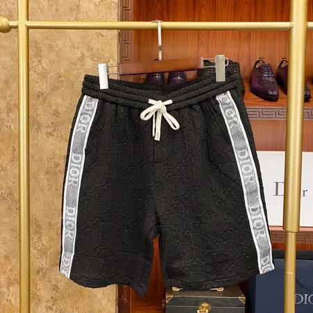 グッチ ショートパンツ