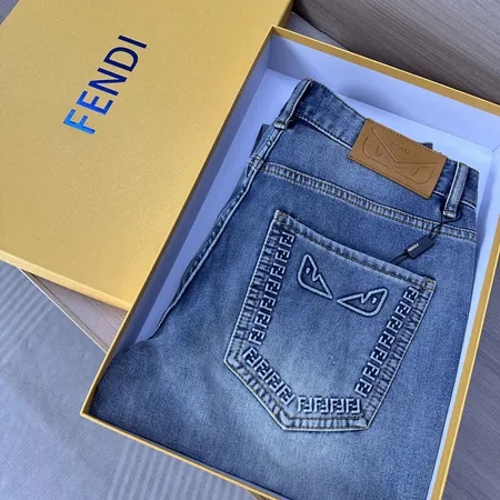 フェンディ ジーンズ