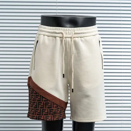 フェンディ ショートパンツ