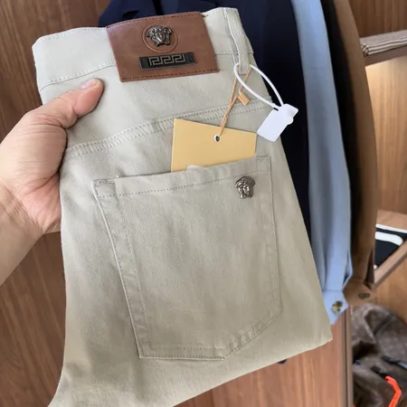 ヴェルサーチ ジーンズ