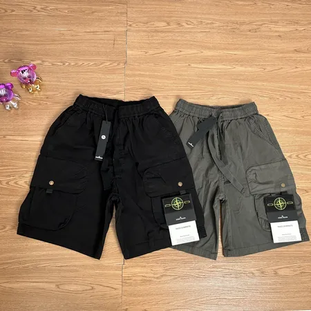 ストーンアイランド ショートパンツ