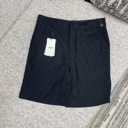 フェンディ ショートパンツ