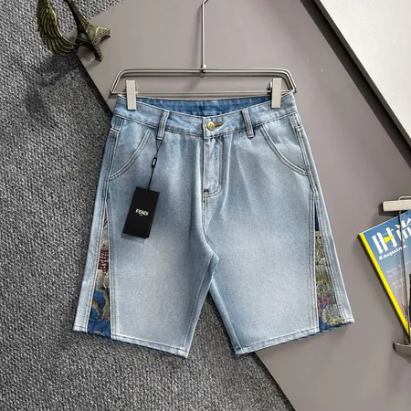 フェンディ ショートパンツ