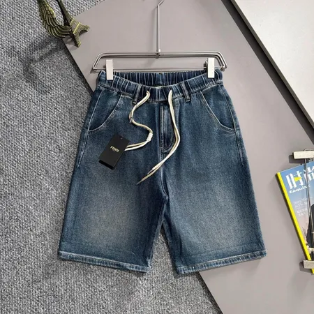 フェンディ ショートパンツ