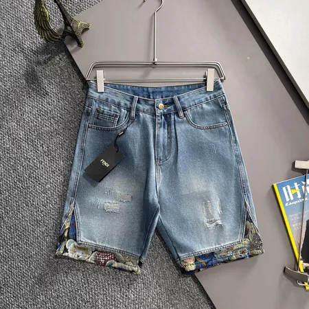 フェンディ ショートパンツ