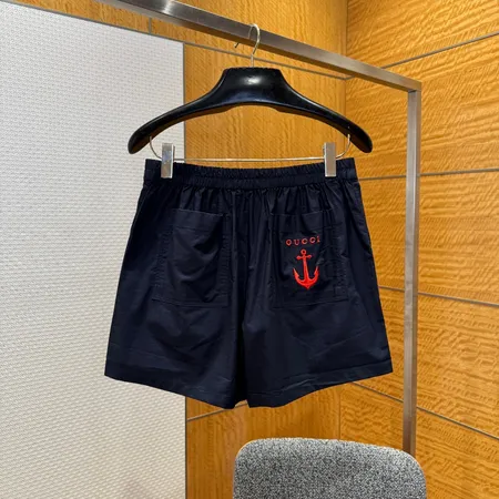 グッチ ショートパンツ