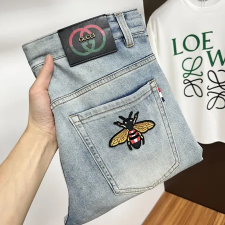 グッチ ジーンズ