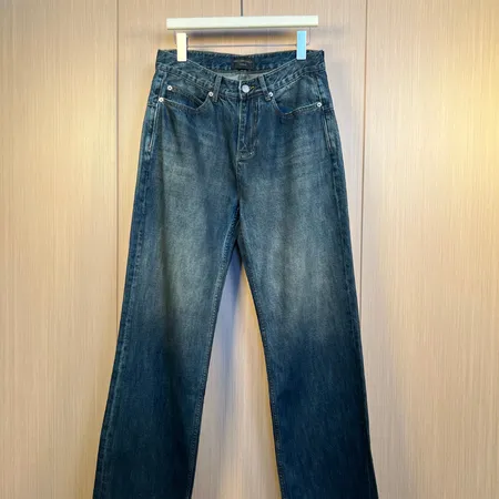 バレンシアガ ジーンズ