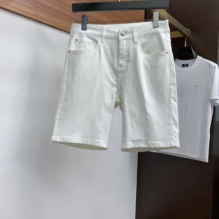 フェンディ ショートパンツ