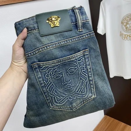 ヴェルサーチ ジーンズ