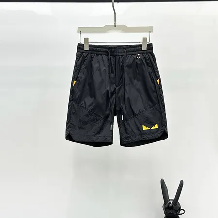 フェンディ ショートパンツ