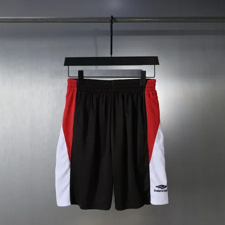 バレンシアガ ショートパンツ