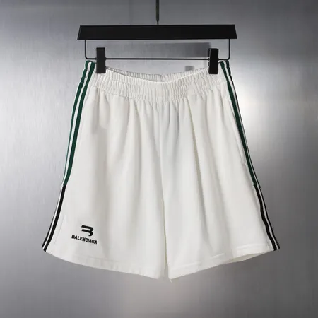バレンシアガ ショートパンツ