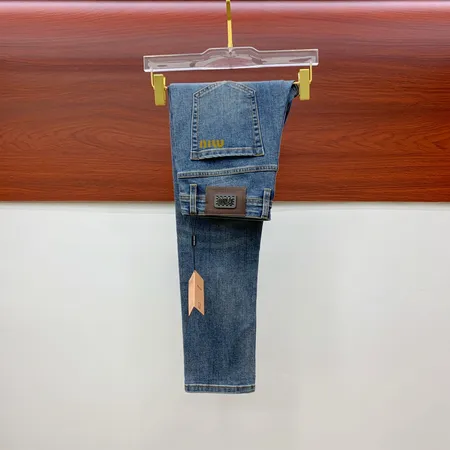 ミュウミュウ ジーンズ